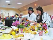 Mămăliga la ceaun a făcut deliciul invitaților.