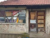 Casa bunicuţei Rozalia Tamaş, poreclită Tamara de către motociclişti.