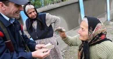 Pensionarii din România îşi vor primi banii în avans, înainte de Paşte