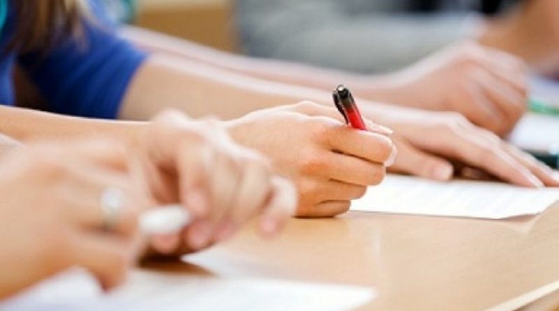 Dascălii, implicați în elaborarea subiectelor pentru examenele naționale