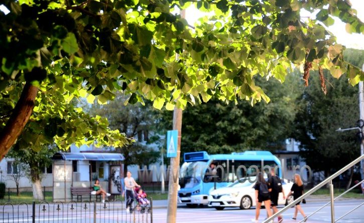 Județul Hunedoara trece de la caniculă la ploi și furtuni Județul Hunedoara trece de la caniculă la ploi și furtuni