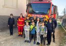 Copiii hunedoreni au făcut cunoștință cu meseria de pompier