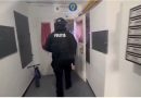 Descinderi la Hunedoara – trei locuințe călcate de polițiștii de la Economic