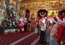 Micuții colindători și Moș Crăciun au adus spiritul Crăciunului la IPJ Hunedoara