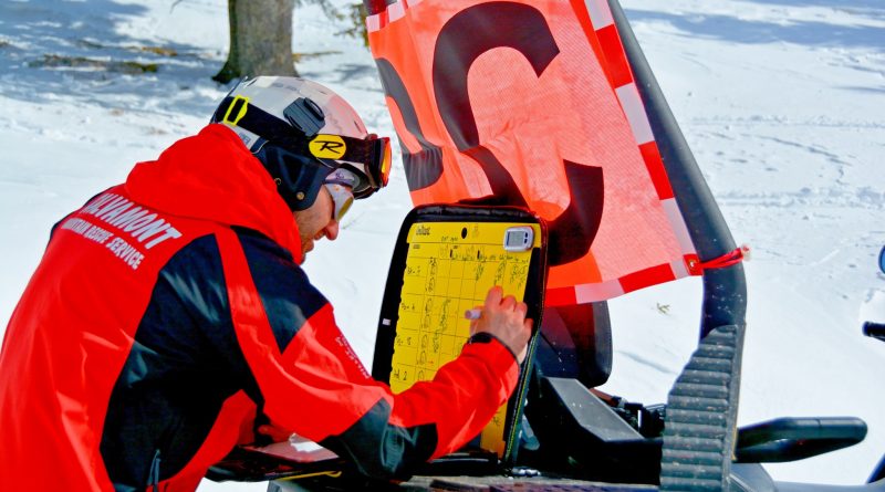 Zeci de intervenții Salvamont în 24 de ore. Zona Lupeni, cea mai solicitată