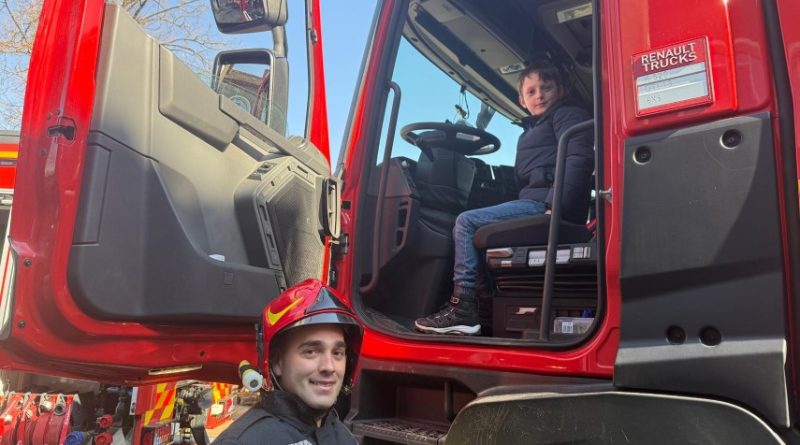 Hunedoara: Elevi instruiți pentru situații de urgență și pompieri pe podium la Cupa Protecției Civile