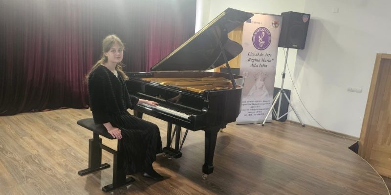 Elevii deveni de la Arte strălucesc la etapa zonală a Olimpiadei Naționale Instrumentale