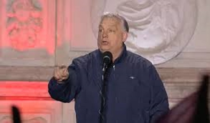 RETROSPECTIVĂ ROMANȚATĂ. Săptămâna în cinci minute de lectură