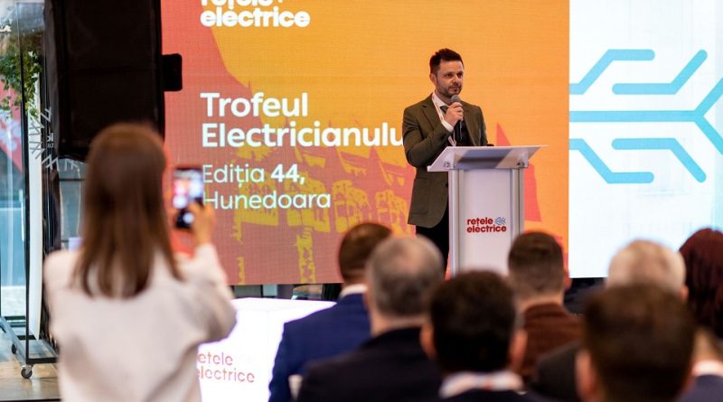 TROFEUL ELECTRICIANULUI LA HUNEDOARA