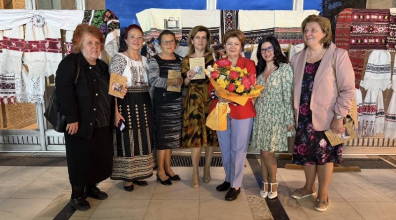 „Transilvania într-o singură casă”. Cronica vie a memoriei transilvănene, lansată la Deva