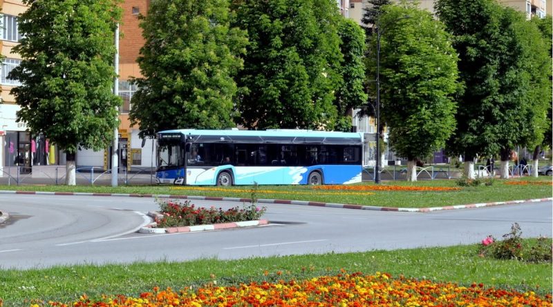 Hunedoara: Începe distribuirea abonamentelor gratuite pentru transportul public în trimestrul III
