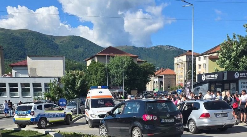 FOCURI DE ARMĂ ÎN LUPENI