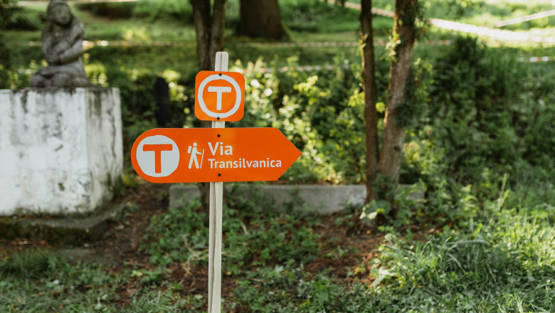Via Transilvanica a fost declarată oficial traseu pedestru de interes național. Proiectul de 1.630 km traversează și județul Hunedoara