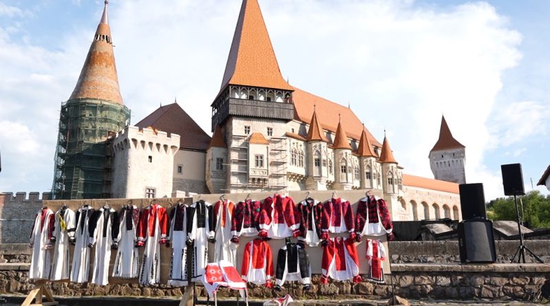 ZIUA IEI LA CASTELUL CORVINILOR