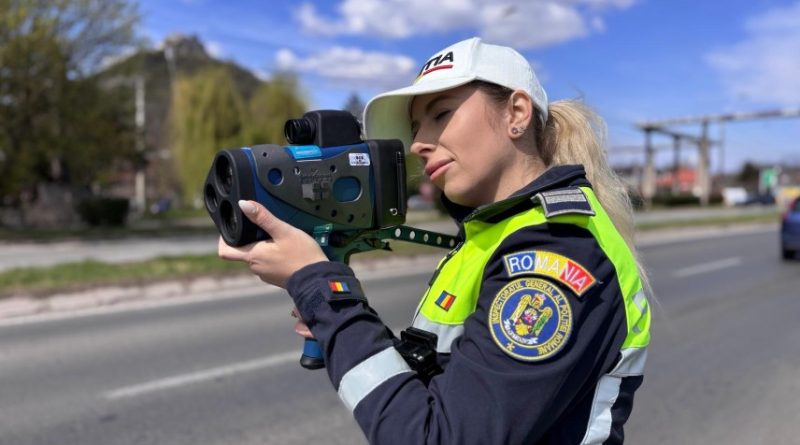 Vitezomanii, în vizorul polițiștilor hunedoreni. Peste 600 de amenzi și 16 permise reținute într-o singură săptămână