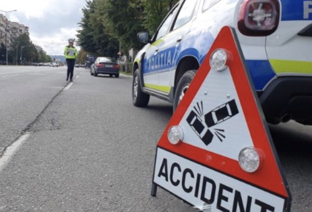 Accident la Simeria. O tânără de 27 de ani a ajuns la spital