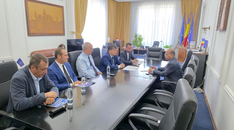 AMBASADORUL INDIEI LA DEVA
