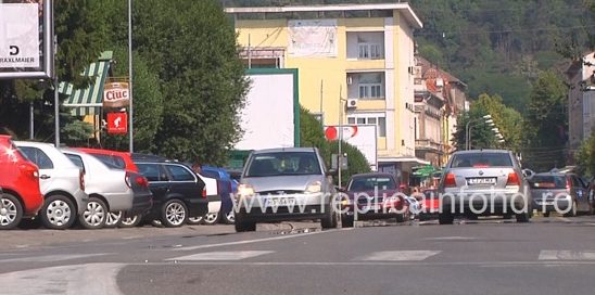 Plăcuțele de înmatriculare preferențiale nu se eliberează pe 6 octombrie. Când pot fi ridicate
