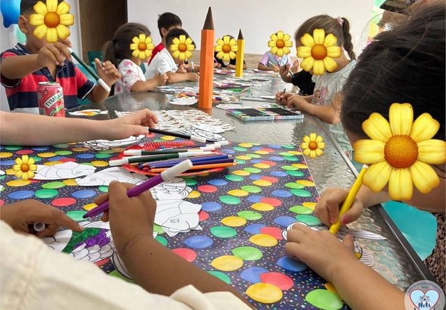 Creativitate prin joc pentru copiii din familii vulnerabile, înainte de primul clopoțel Creativitate prin joc pentru copiii din familii vulnerabile, înainte de primul clopoțel
