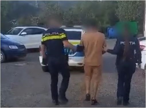Femeie de 30 de ani, agresată într-un magazin din Vulcan