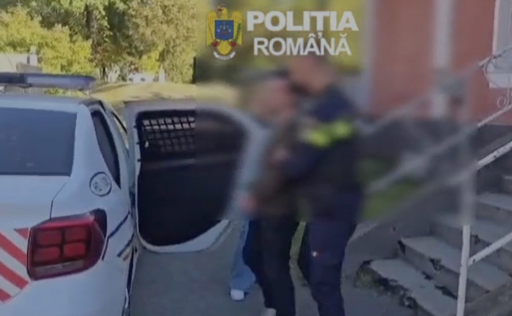 Cafea și telefon furate dintr-un magazin, mașină vandalizată și un minor agresat. Trei bărbați au fost reținuți